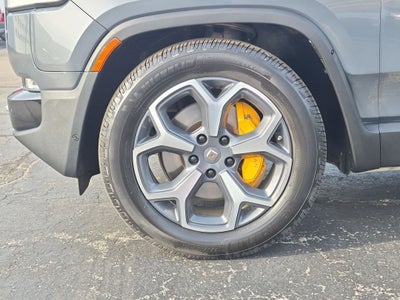 2023 RIVIAN R1T Adventure