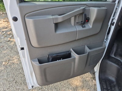 2026 GMC Savana Cutaway 3500 1WT