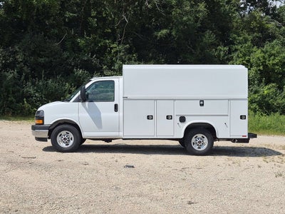 2026 GMC Savana Cutaway 3500 1WT
