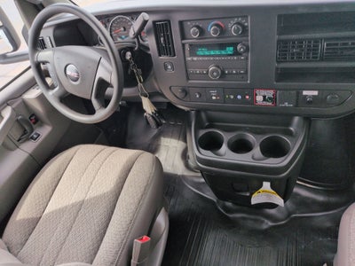 2026 GMC Savana Cutaway 3500 1WT