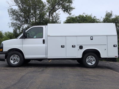 2026 GMC Savana Cutaway 3500 1WT