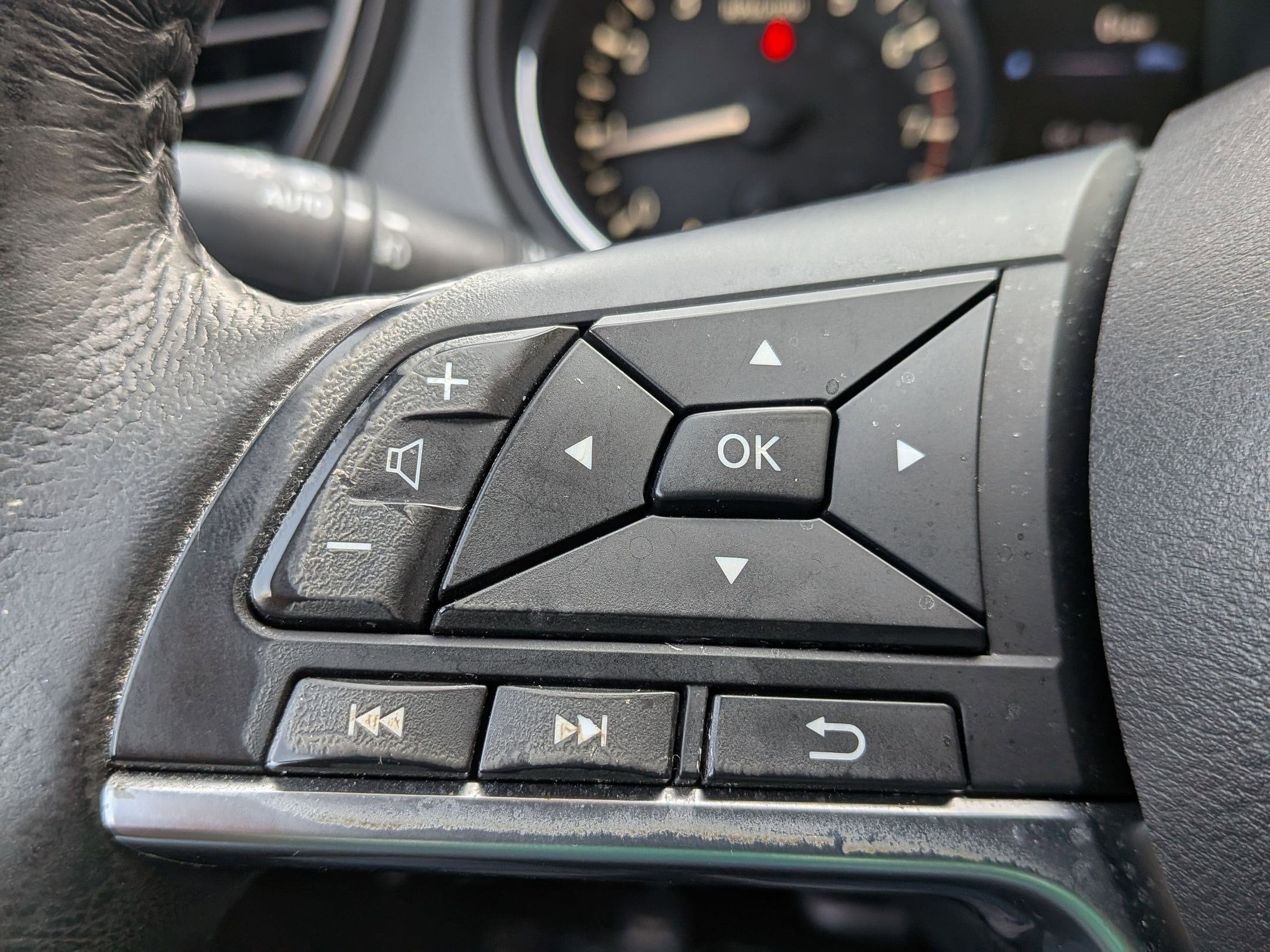 2017 Nissan Rogue Sport SL