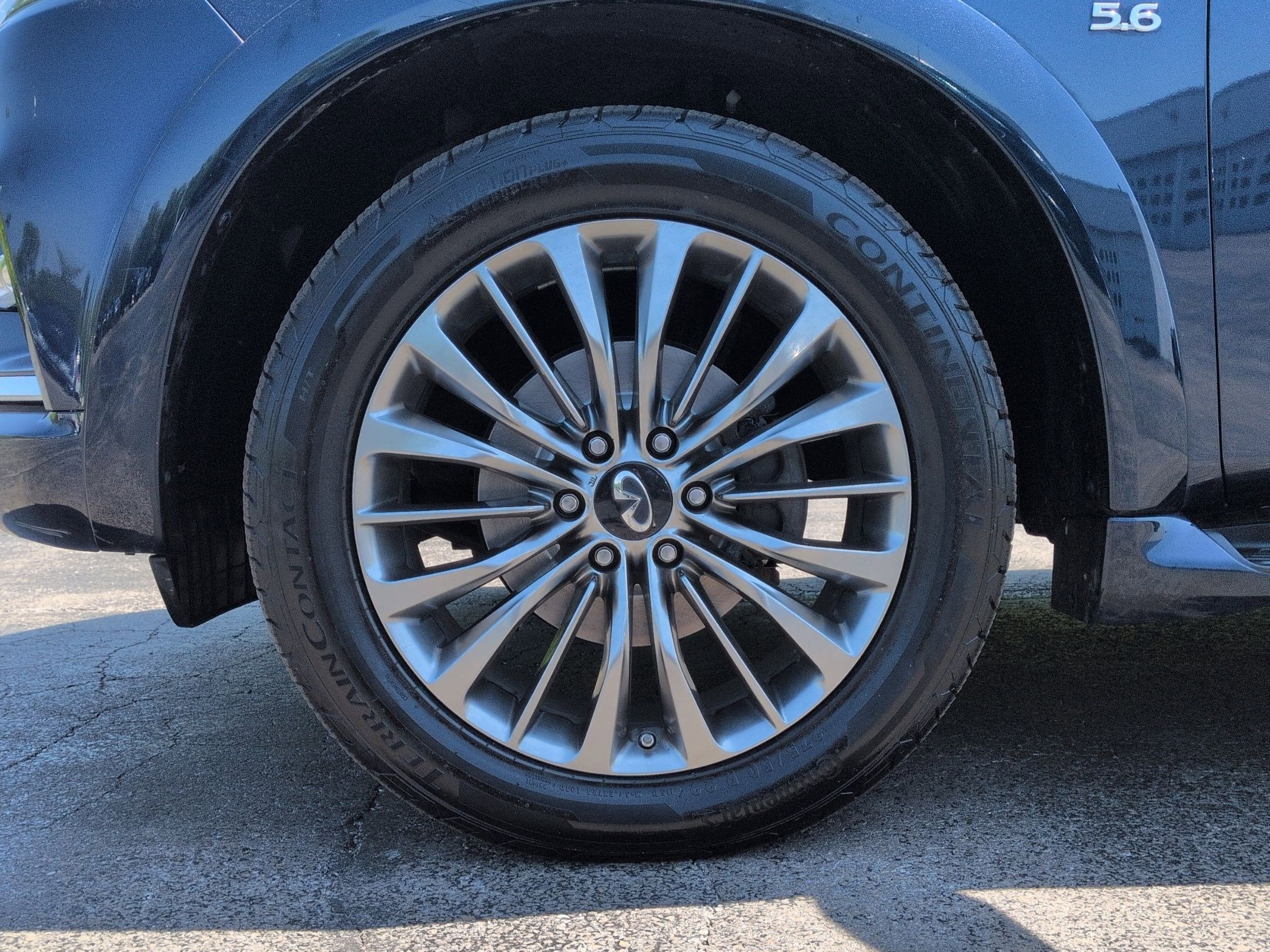 2019 INFINITI QX80 LUXE
