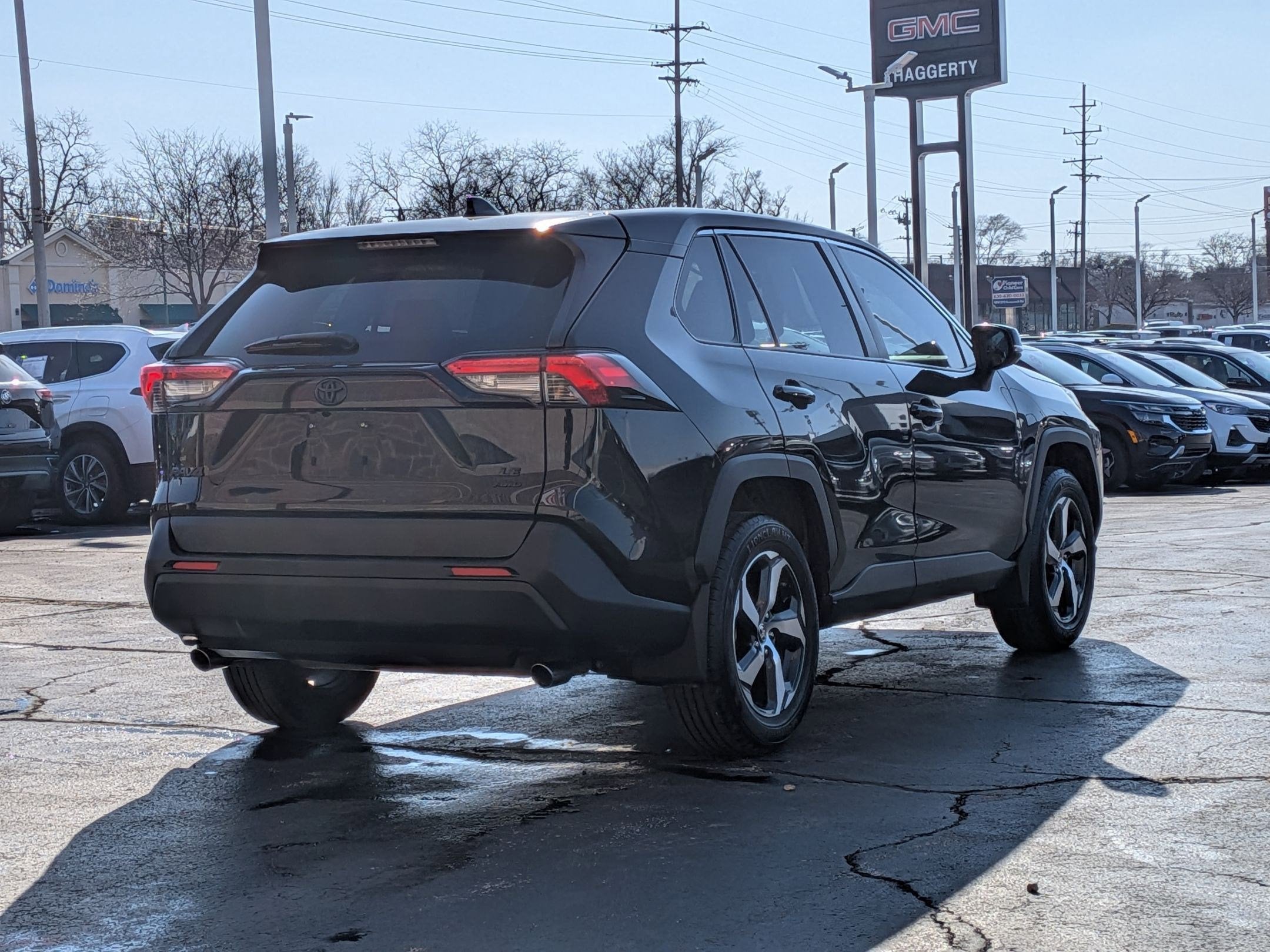 2022 Toyota RAV4 LE