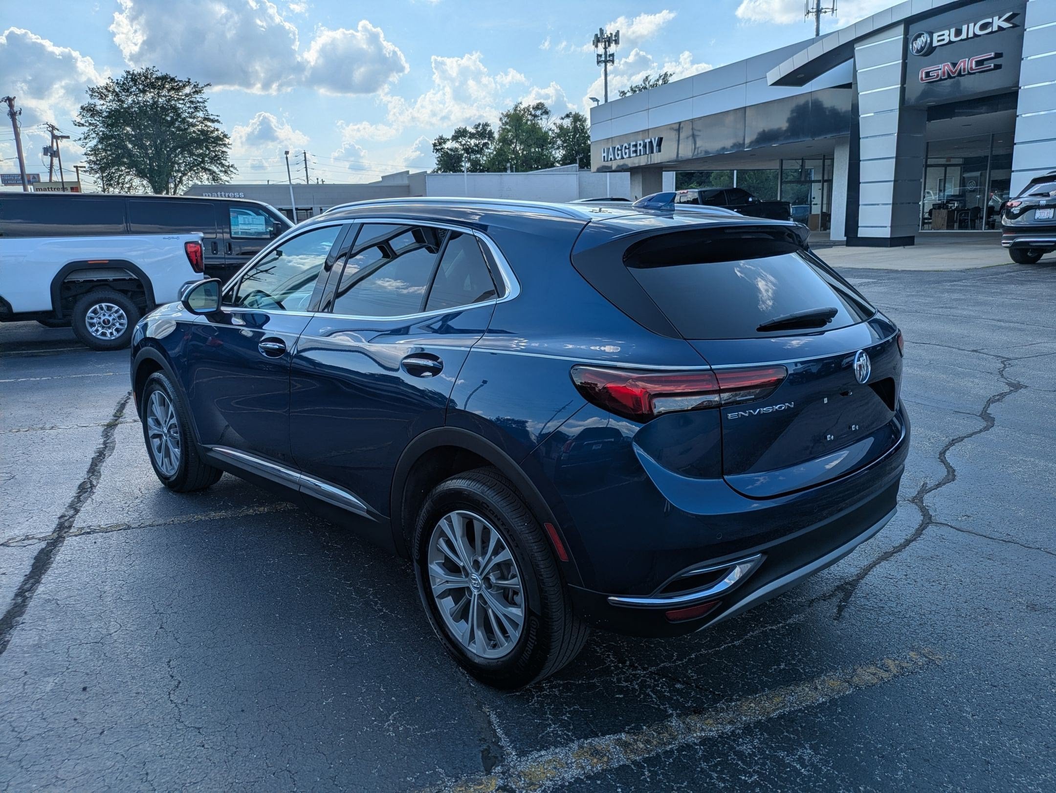 2023 Buick Envision Preferred