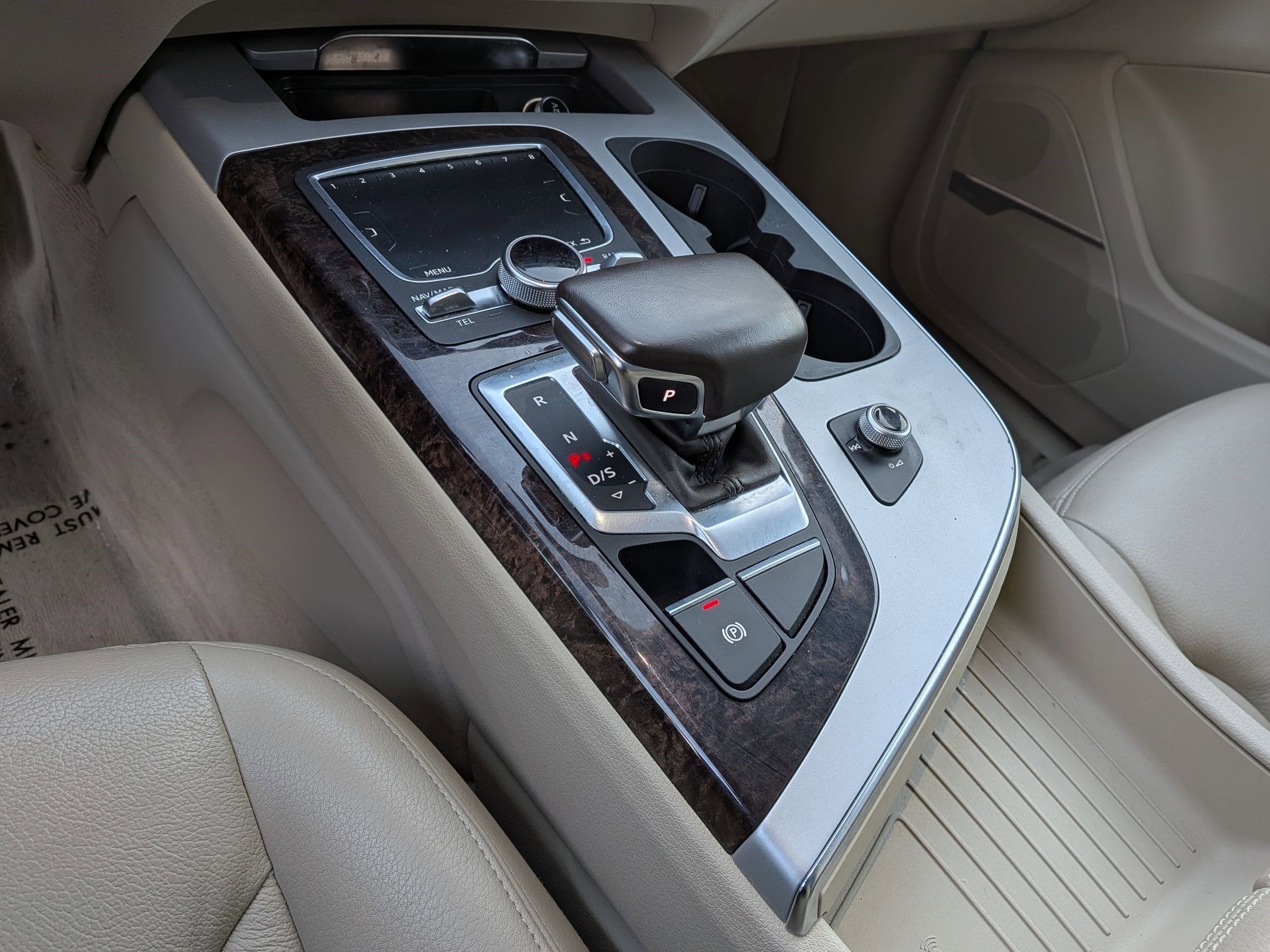 2019 Audi Q7 Premium Plus