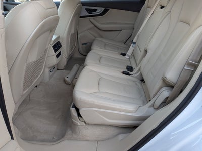 2019 Audi Q7 Premium Plus
