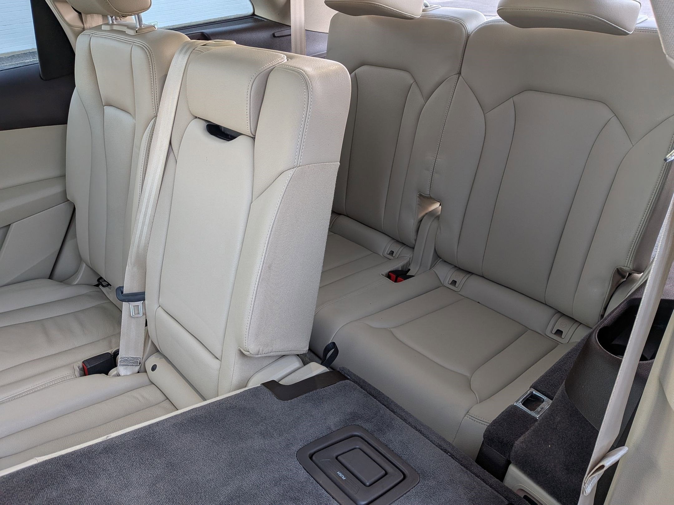 2019 Audi Q7 Premium Plus