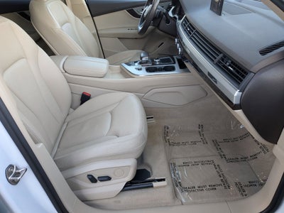 2019 Audi Q7 Premium Plus