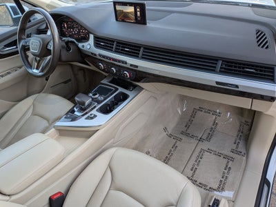 2019 Audi Q7 Premium Plus