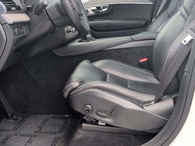 2020 Volvo XC90 T6 Inscription 6 Passenger