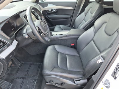 2024 Volvo XC90 B5 Core Bright Theme