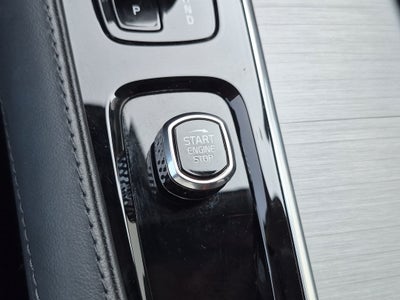 2024 Volvo XC90 B5 Core Bright Theme
