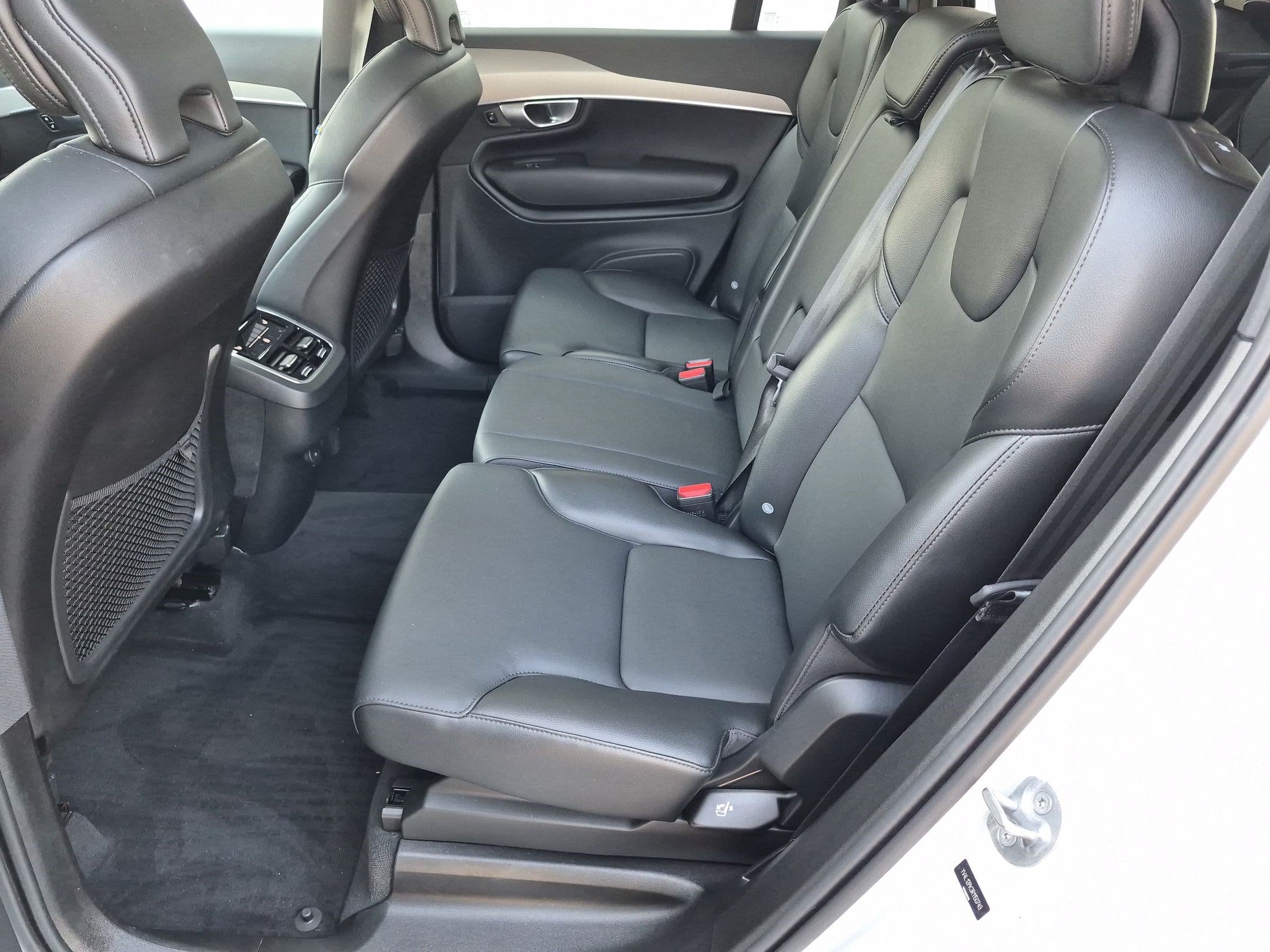 2024 Volvo XC90 B5 Core Bright Theme