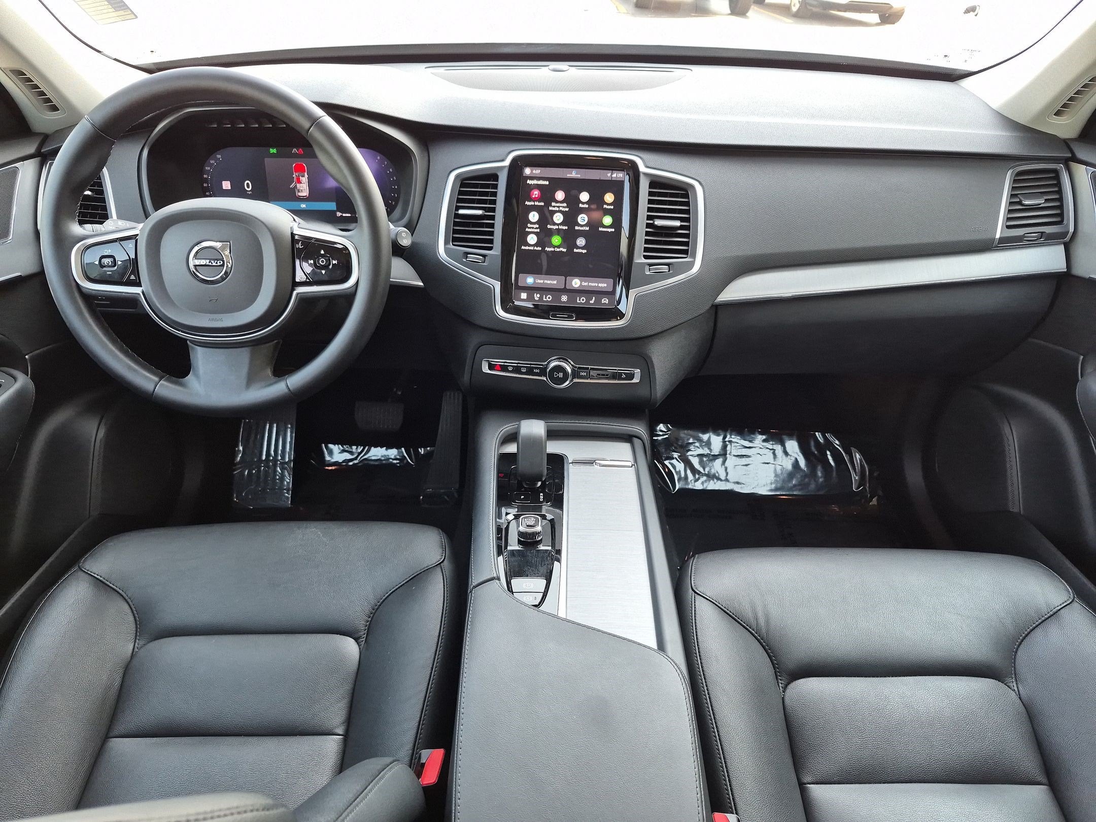 2024 Volvo XC90 B5 Core Bright Theme
